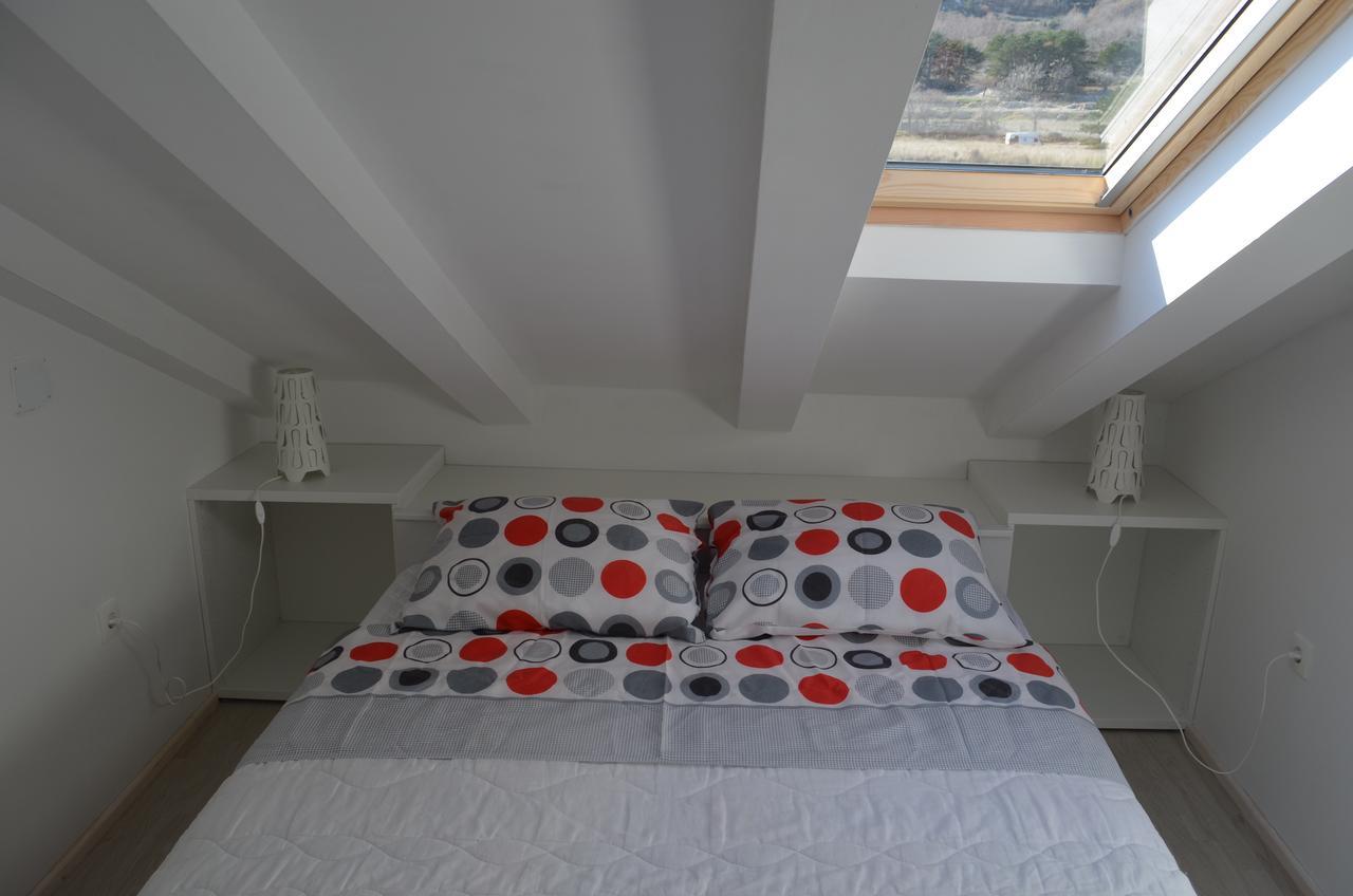Apartments Mare I Baska  Bagian luar foto