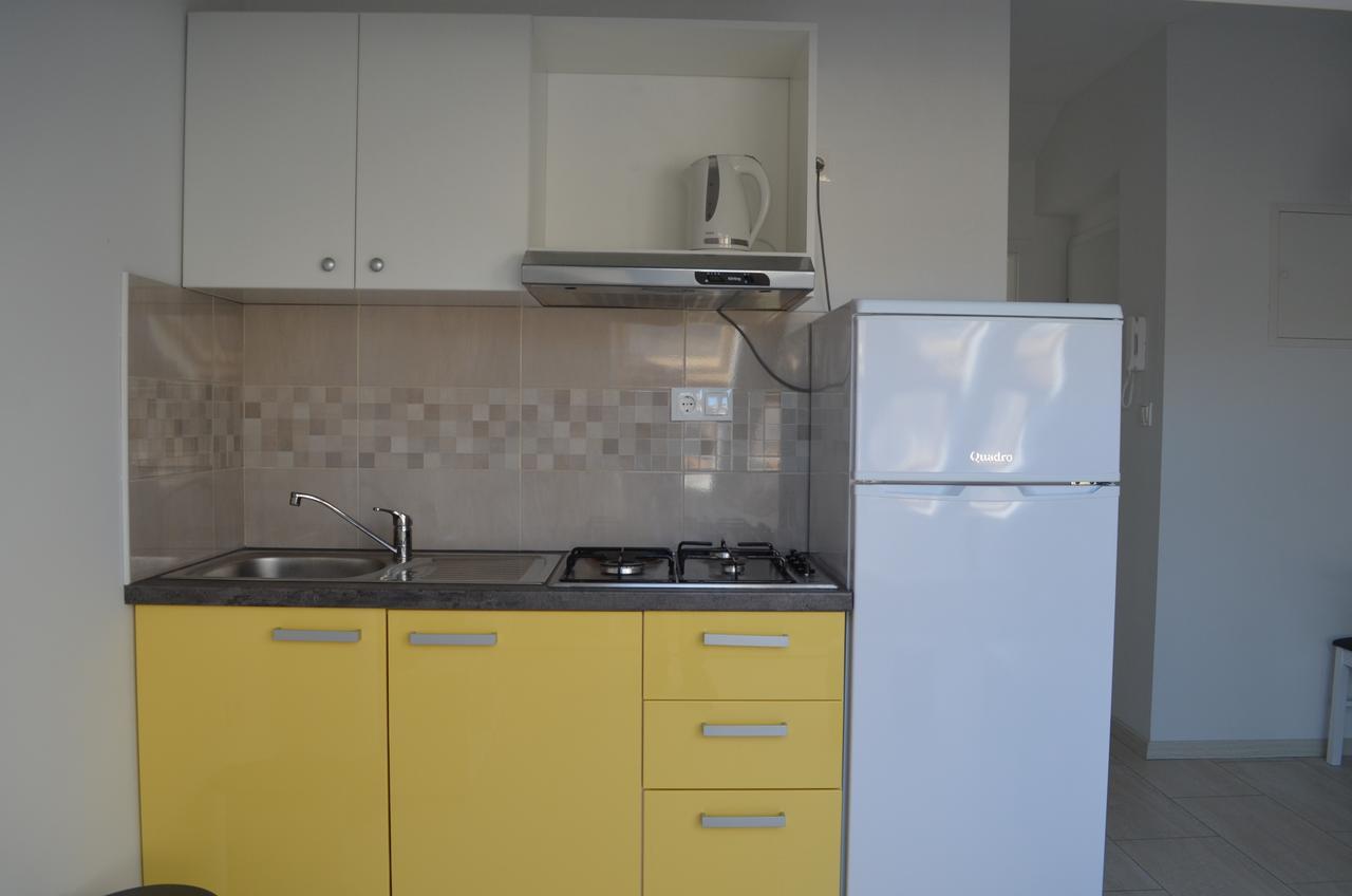 Apartments Mare I Baska  Bagian luar foto